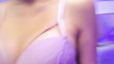 Hey Daddy Im Aleja  online show from August 13, 1:25 pm