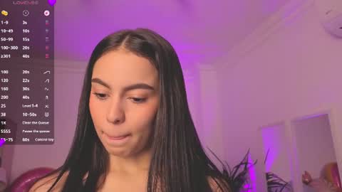 Alejandra online show from August 11, 11:12 am