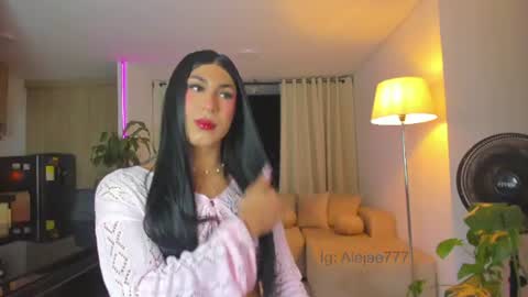 A L E J A N D R A online show from August 14, 1:42 am