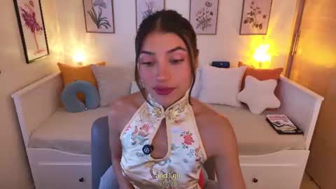 Alejandhra online show from July 11, 12:33 pm