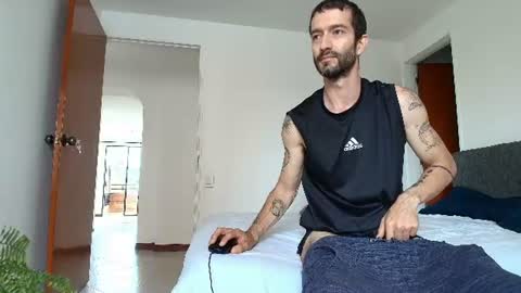 Alejandro Hernndez online show from July 5, 5:38 pm