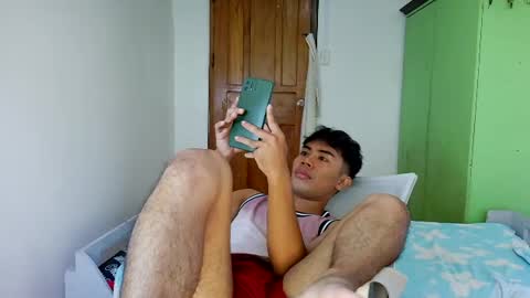 alejandro fernan online show from August 1, 1:33 am