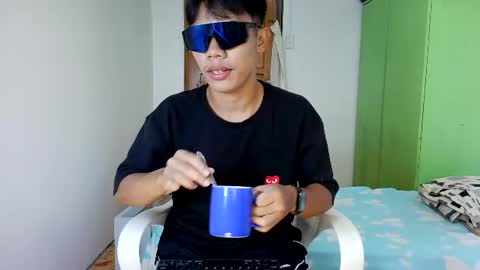 alejandro fernan online show from August 2, 2:18 am