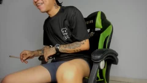 alejhot_21 online show from June 11, 3:02 am