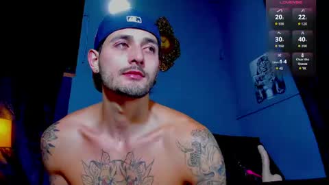 alejo_323__ online show from August 9, 6:58 am