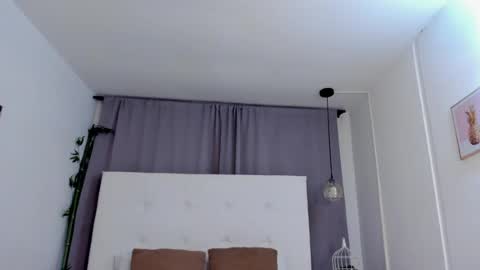 alejo_exotic online show from August 12, 12:57 am