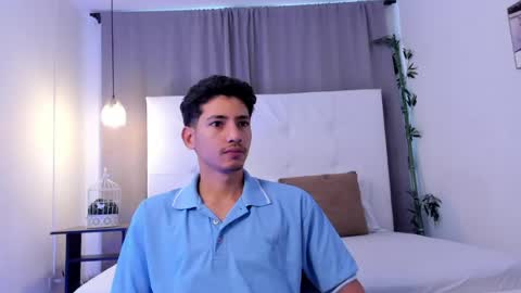 alejo_exotic online show from August 15, 12:09 pm