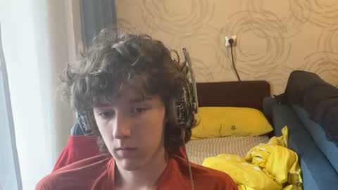 Alek online show from August 5, 10:46 am