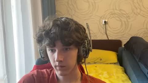 Alek online show from August 6, 9:41 am