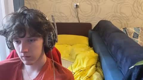 Alek online show from August 11, 1:02 pm