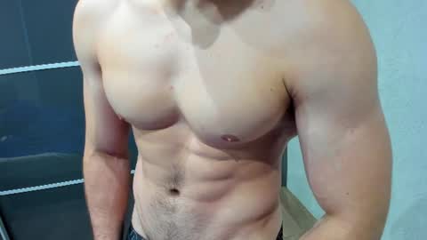 aleks_brown online show from August 14, 3:26 pm