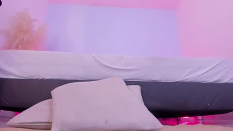 Aleksandra  online show from August 11, 6:10 pm