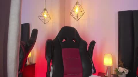 alelux1 online show from June 28, 11:19 pm