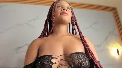 Alena Kenner online show from August 6, 7:35 pm