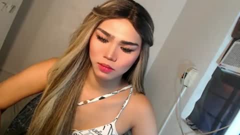 alenajones online show from September 4, 3:21 am