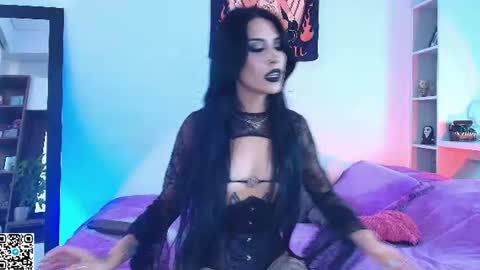 Camille  online show from August 11, 9:50 pm