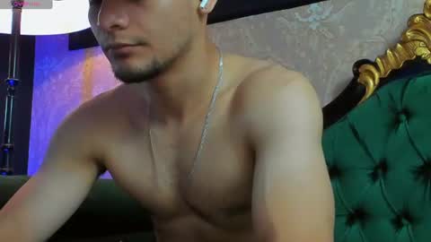 Twitter Alessandr0king online show from July 23, 12:02 am