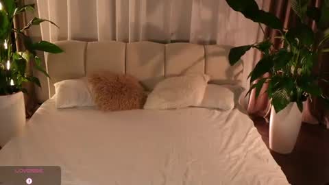 alessamay online show from August 10, 8:21 pm