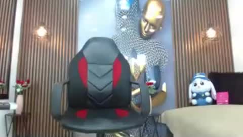 alessandroblack_ online show from August 12, 9:28 pm