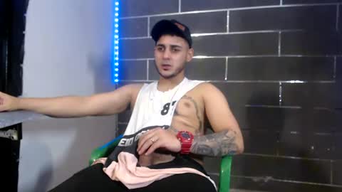 alessandro online show from July 19, 6:59 am