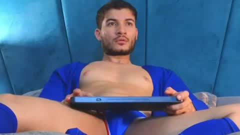 Alessandro online show from August 4, 1:35 am