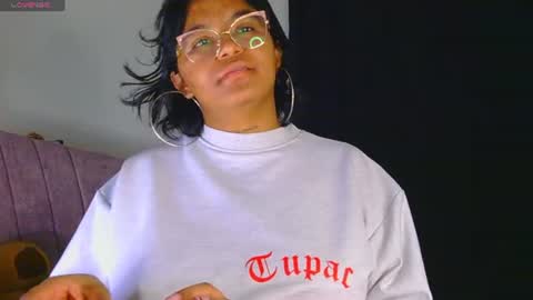 alessia_temptation online show from August 12, 9:33 am