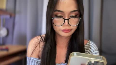    online show from September 8, 6:26 pm