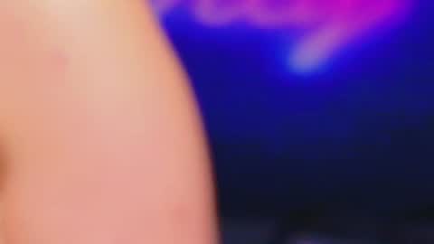 alessiacroft online show from July 15, 4:24 am