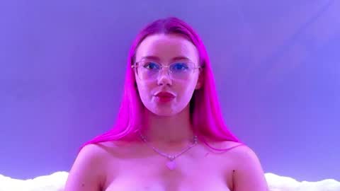 alessiacroft online show from August 11, 8:49 am