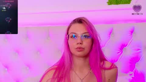 alessiacroft online show from August 14, 10:52 am