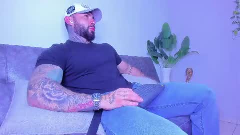 Aless Rose online show from July 28, 9:10 pm