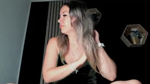 alesys69 online show from July 25, 4:16 am