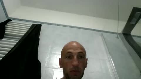 alex120475 online show from April 16, 8:44 am
