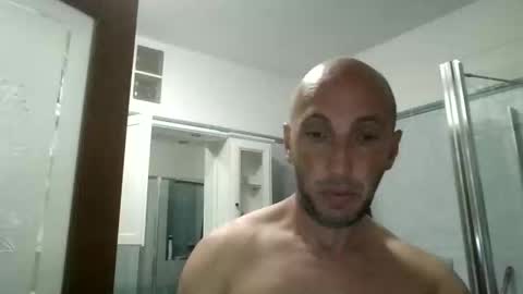 alex120475 online show from April 16, 8:48 pm