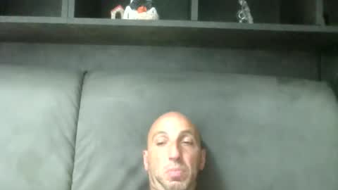 alex120475 online show from June 26, 9:29 pm