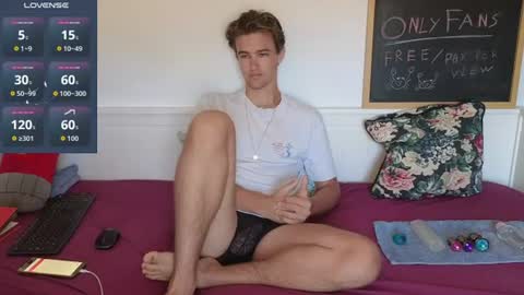 Alex83530 online show from July 23, 8:49 am