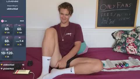 Alex83530 online show from August 3, 8:32 am