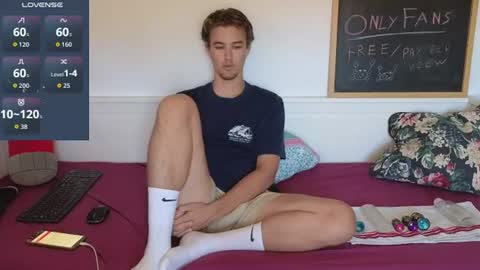 Alex83530 online show from August 6, 2:27 pm