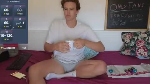 Alex83530 online show from August 14, 7:56 am