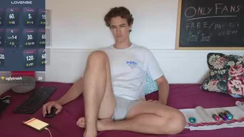Alex83530 online show from August 14, 4:32 pm