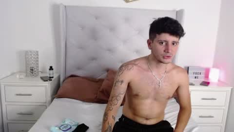 Do you have any fetish online show from July 14, 4:17 am