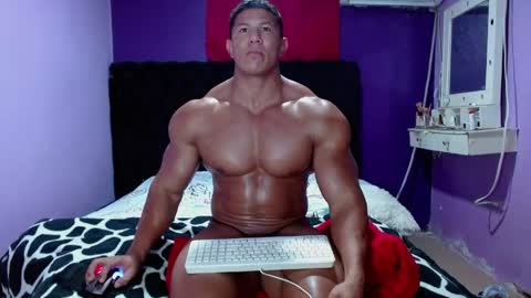 alex_bigcumvez online show from June 9, 3:35 am