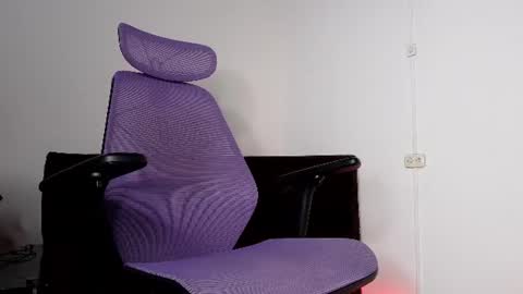 alex_connorr online show from August 5, 1:14 am