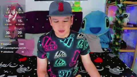 alex_hot2323 online show from April 2, 5:10 pm