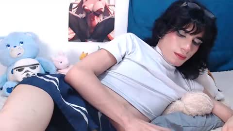 alex_hunt_ online show from July 26, 4:50 am