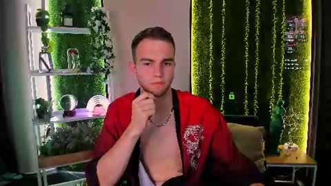 Alex online show from July 23, 8:44 pm