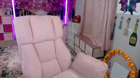 Alex online show from July 11, 2:17 am