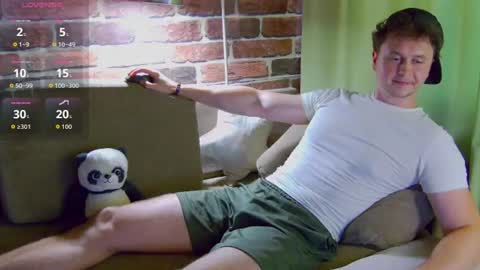 Alex online show from August 9, 2:18 pm