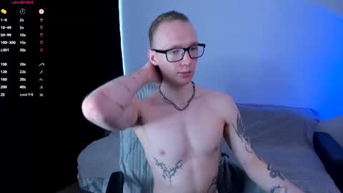 Alex Silent online show from August 5, 10:35 am
