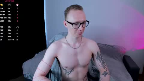 Alex Silent online show from August 6, 1:21 pm